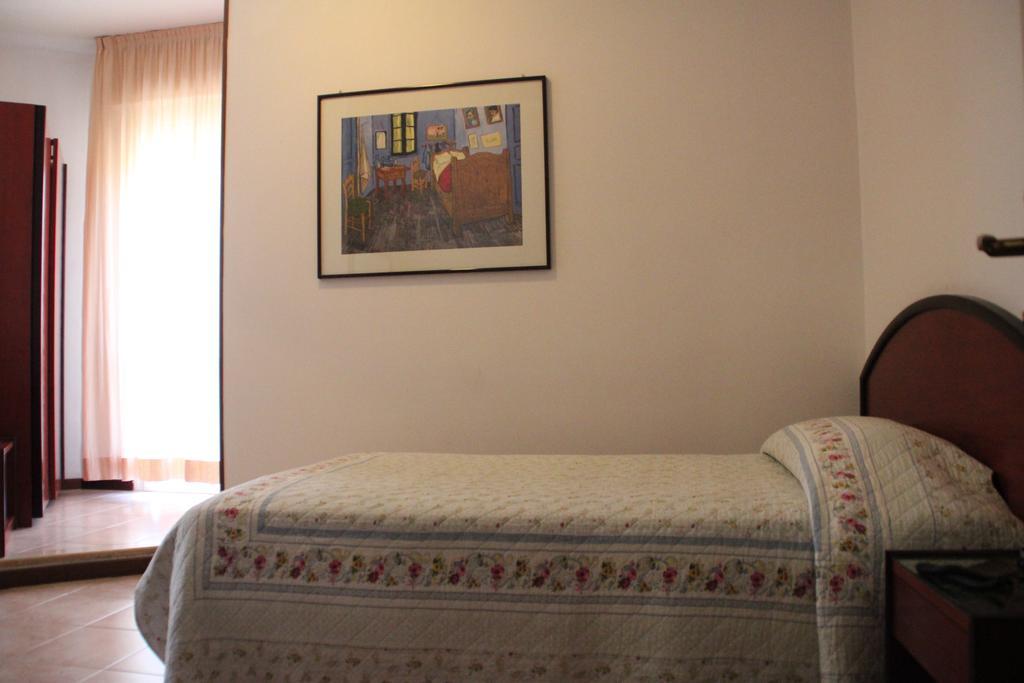 Nuovo Hotel San Martino Snc Casalecchio Di Reno Rum bild
